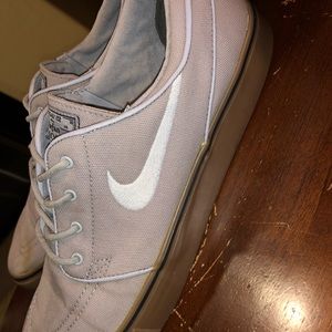 Nike janoski. Grey Wolf Gum. Size 10.5